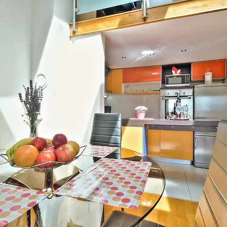 Mia House With Umag