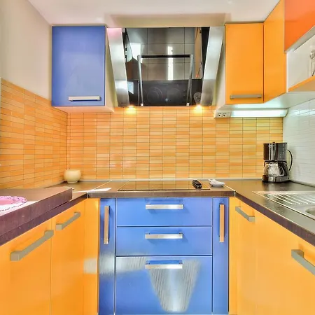 Apartamento Mia House With *